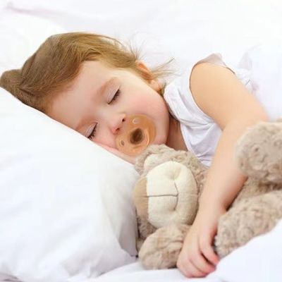 kaufen Hautfreundlich und weich Flüssig-Silicon-Schnuller Lebensmittelqualität Beruhigendes Baby-Silicon-Schnuller online manufacture