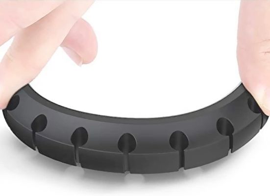 Silikon-Kabelklemme LFGB praktische, Aufladungskabelspeichergerät des Schreibtischkabelmanagersilikon USB-Kabelwicklungsgerätes